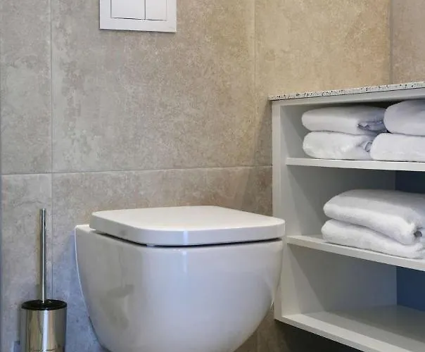 Toewerhus - Sonne アパート ユイスト